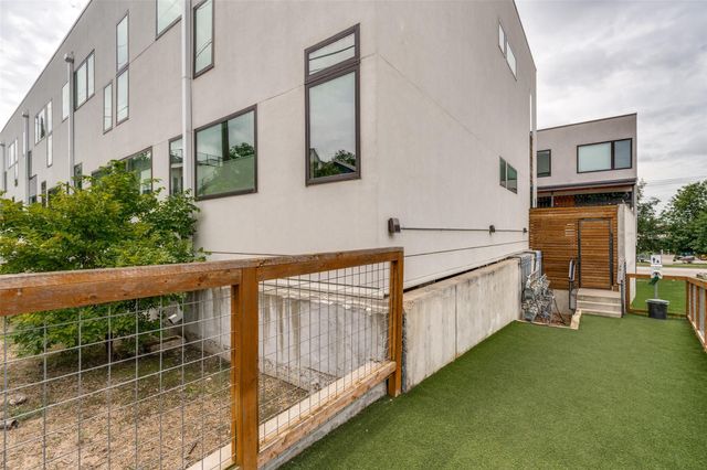 2002 E 7th ST 217, Austin, TX 78702