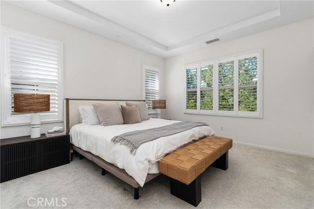 275 Rodeo 8, Irvine, CA 92602