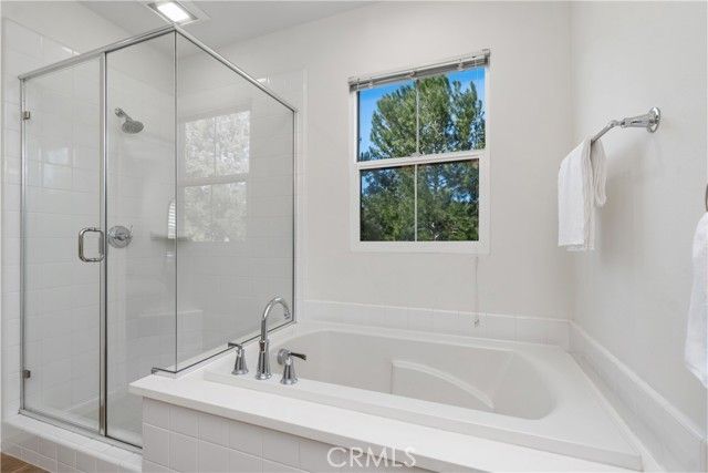 275 Rodeo 8, Irvine, CA 92602