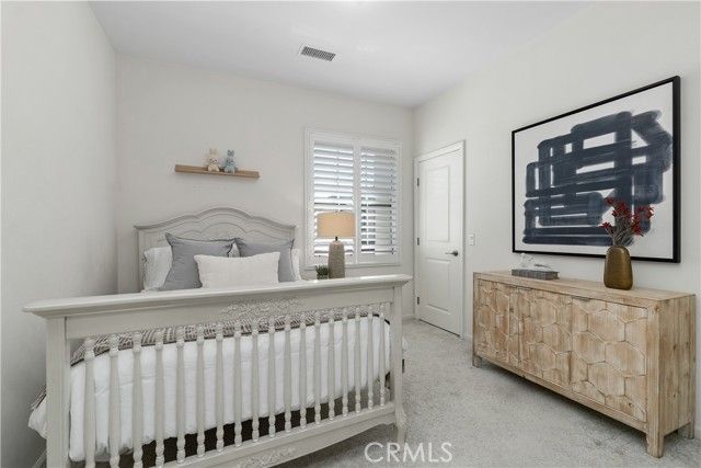 275 Rodeo 8, Irvine, CA 92602