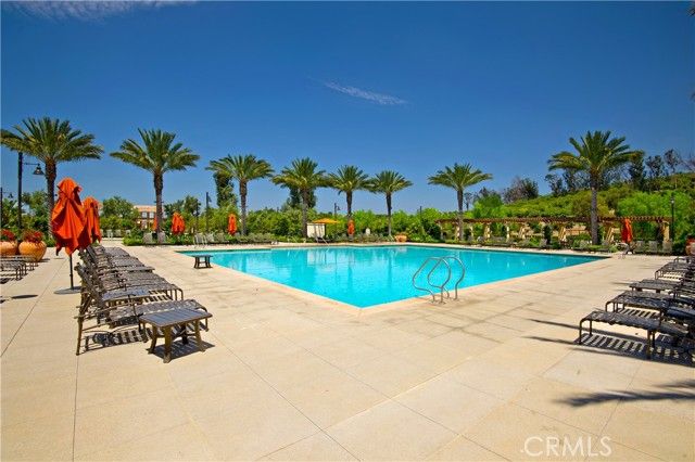 275 Rodeo 8, Irvine, CA 92602