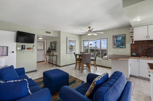 1202 N Pacific Street 301B, Oceanside, CA 92054