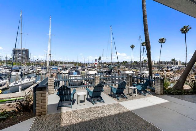 1202 N Pacific Street 301B, Oceanside, CA 92054