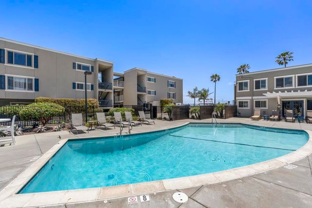 1202 N Pacific Street 301B, Oceanside, CA 92054
