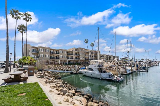 1202 N Pacific Street 301B, Oceanside, CA 92054