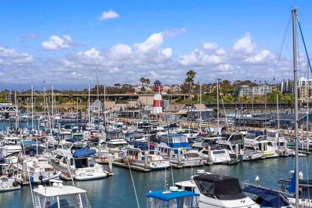 1202 N Pacific Street 301B, Oceanside, CA 92054