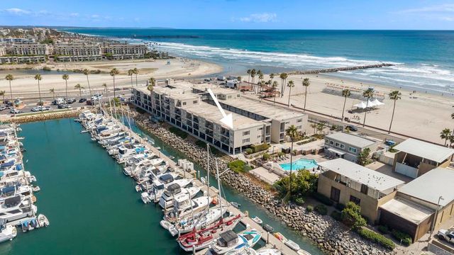 1202 N Pacific Street 301B, Oceanside, CA 92054