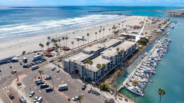 1202 N Pacific Street 301B, Oceanside, CA 92054