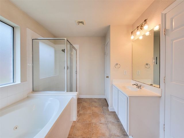 12614 Aubreywood Lane, Houston, TX 77070