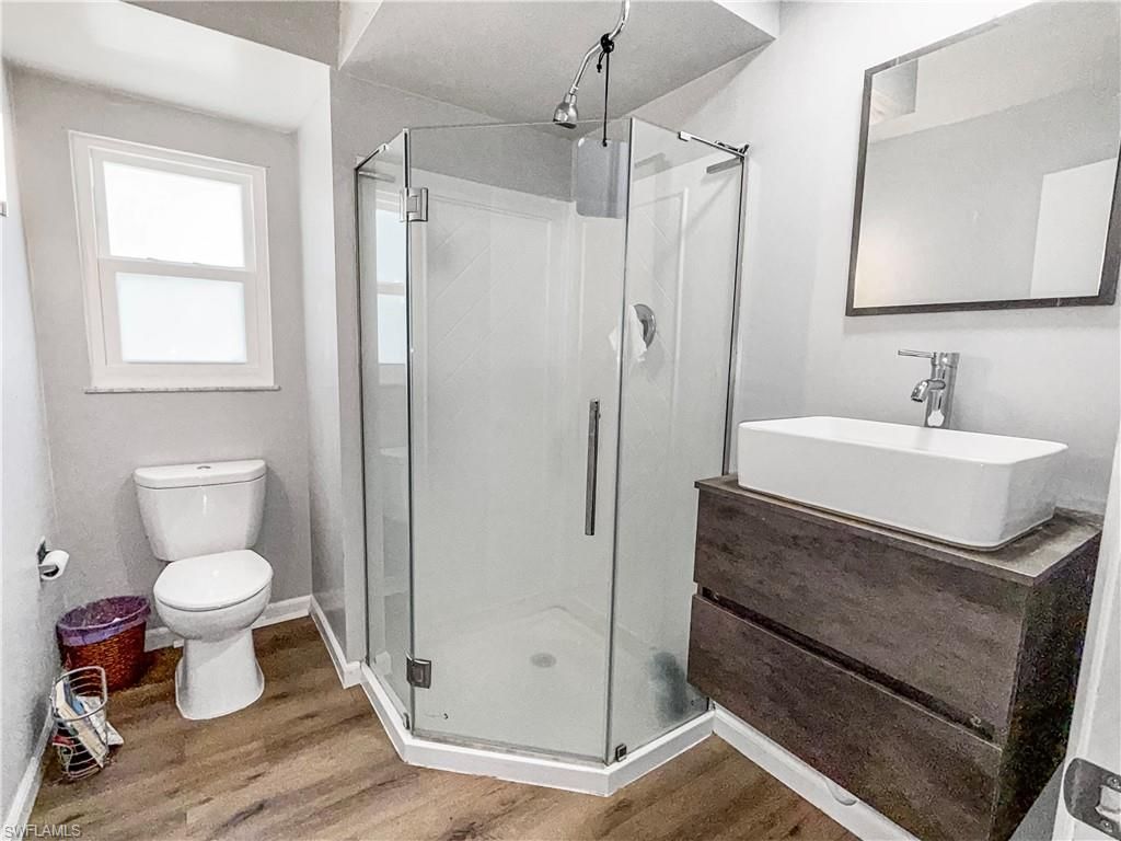 Image 18 of property listing at 3510 SE 2nd AVE, Cape Coral, FL 33904