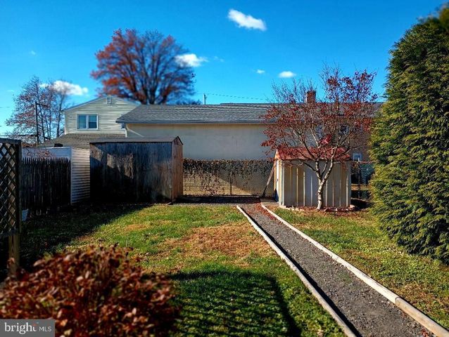 920 THIRD AVE, Croydon, PA 19021