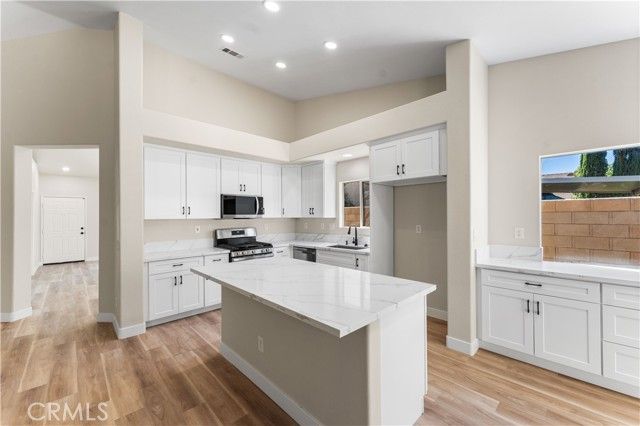 3401 Fairgreen, Palmdale, CA 93551