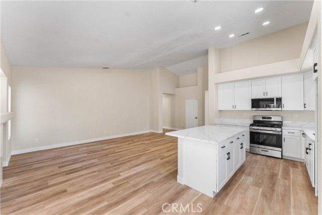 3401 Fairgreen, Palmdale, CA 93551