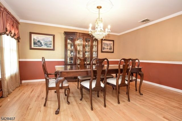 29 Cheryl Hills Dr, Hawthorne Boro, NJ 07506