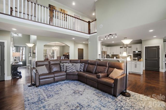 250 Barber Loop, Mooresville, NC 28117