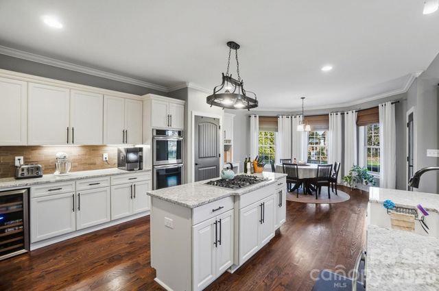 250 Barber Loop, Mooresville, NC 28117