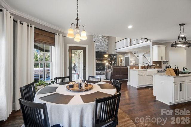 250 Barber Loop, Mooresville, NC 28117