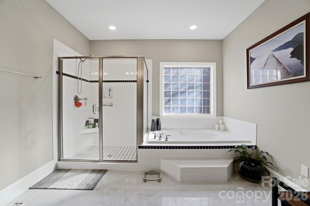 250 Barber Loop, Mooresville, NC 28117