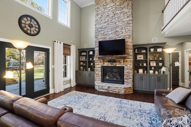 250 Barber Loop, Mooresville, NC 28117