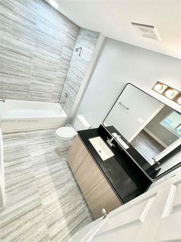 926 NW 932 2nd Street, Fort Lauderdale, FL 33311