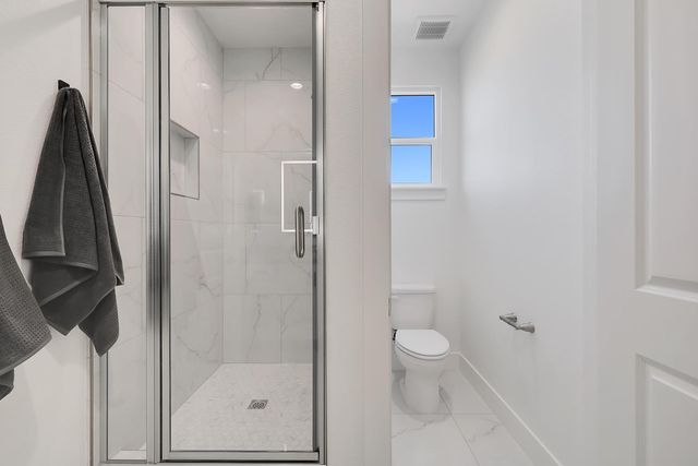 3314 John Freemont, Yuba City, CA 95993