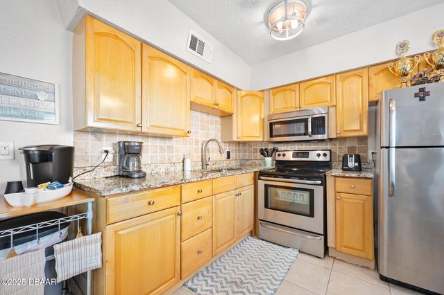 3724 S Atlantic Ave Unit 1, Daytona Beach, FL 32118