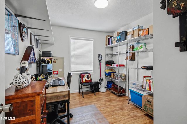 153 Pinnacle Drive, Elizabethton, TN 37643