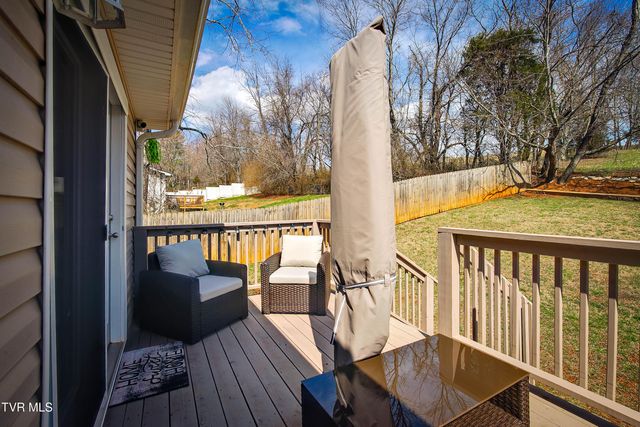 153 Pinnacle Drive, Elizabethton, TN 37643