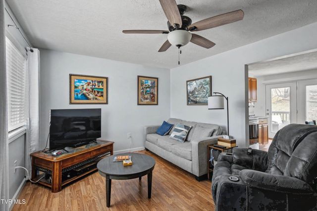 153 Pinnacle Drive, Elizabethton, TN 37643