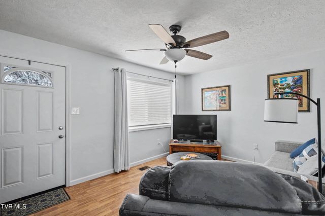 153 Pinnacle Drive, Elizabethton, TN 37643