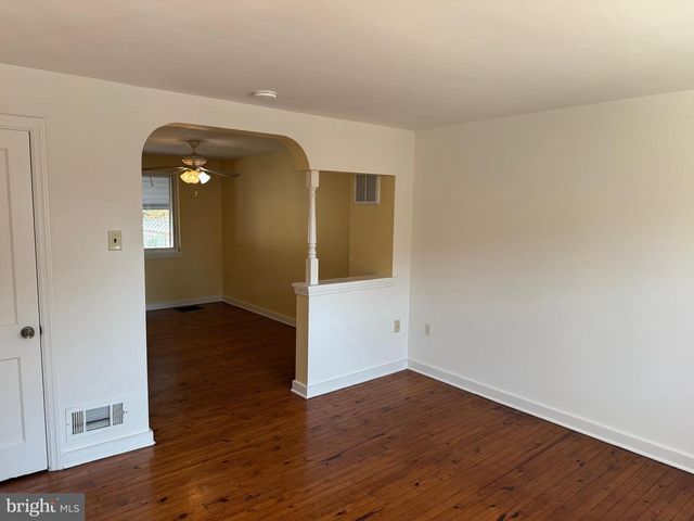 65 WISE AVE., Lancaster, PA 17603