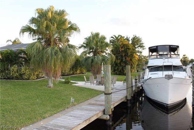 5354 Coral AVE, Cape Coral, FL 33904