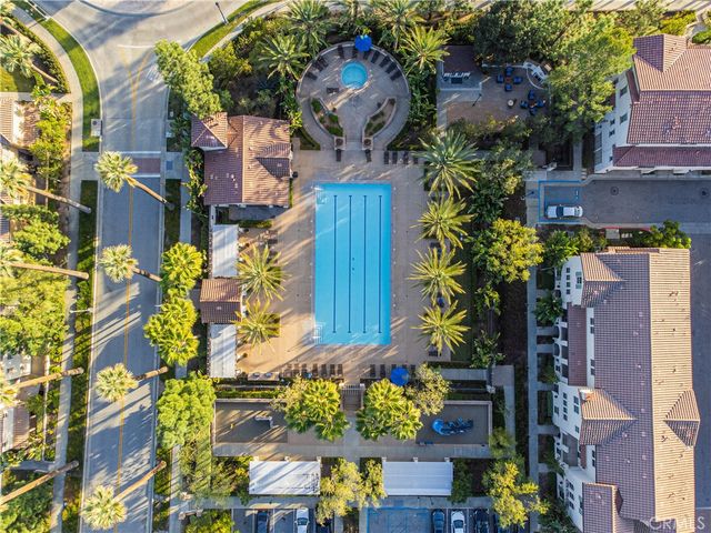 908 N Bouquet Court F, Azusa, CA 91702