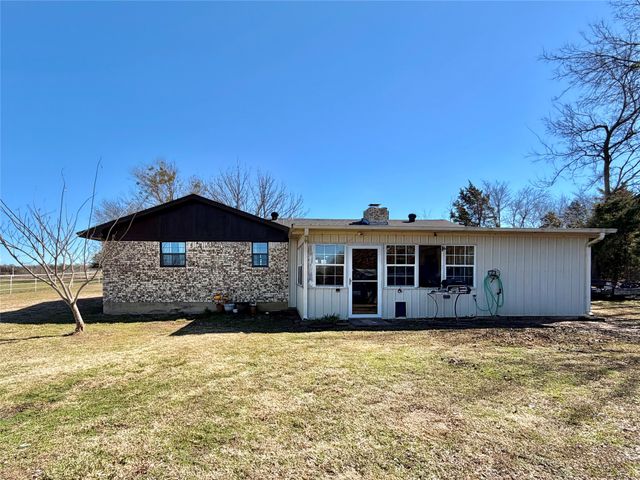 7615 Farm Road 1499, Sumner, TX 75486