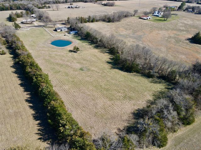 7615 Farm Road 1499, Sumner, TX 75486