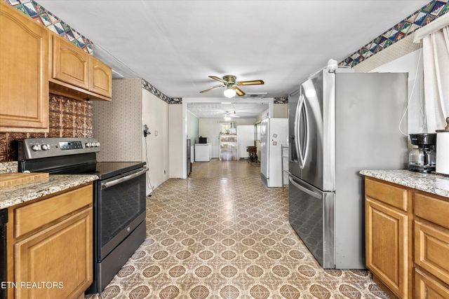 266 County Road 293, Philadelphia, TN 37846