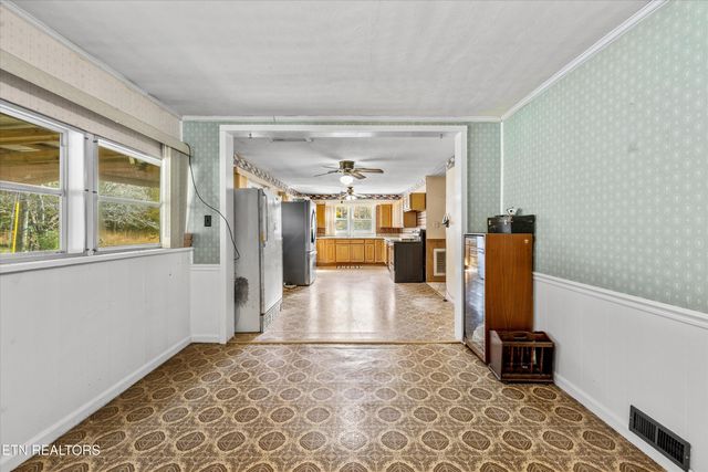 266 County Road 293, Philadelphia, TN 37846