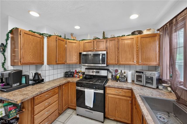 728 Wall Street, Akron, OH 44310
