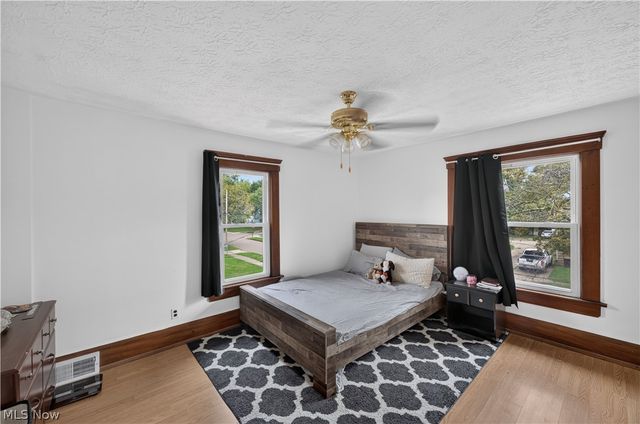 728 Wall Street, Akron, OH 44310