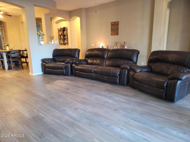 1887 S 161ST Avenue, Goodyear, AZ 85338