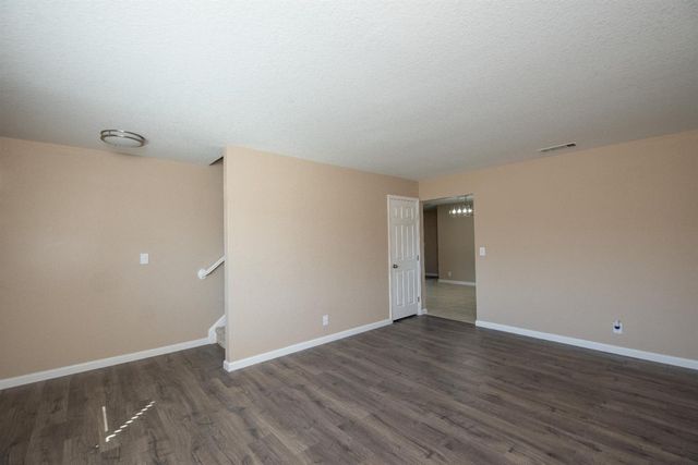 1621 Davis St, Ripon, CA 95366