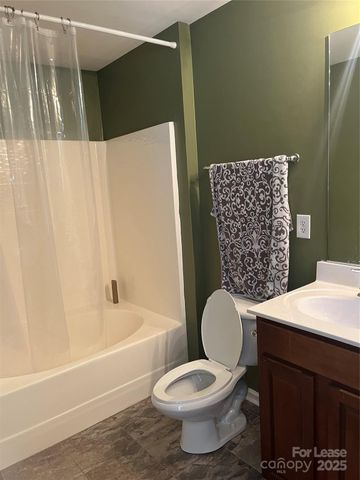 15803 Castle Watch Avenue, Charlotte, NC 28277