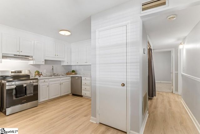20 Balfer Court, Greenville, SC 29615