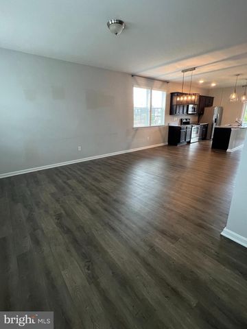 146 DREXEL, Martinsburg, WV 25404