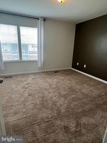 146 DREXEL, Martinsburg, WV 25404