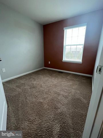 146 DREXEL, Martinsburg, WV 25404