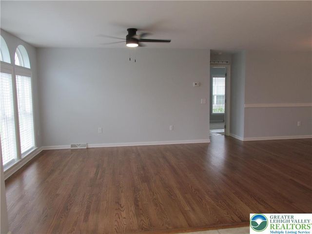 891 Biltmore Avenue, Forks Twp, PA 18040