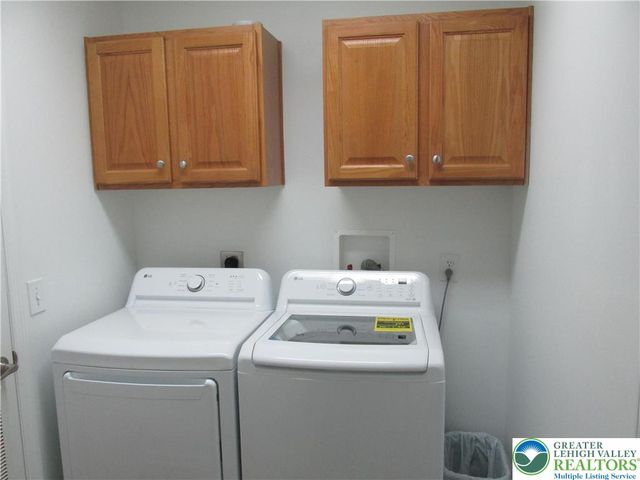 891 Biltmore Avenue, Forks Twp, PA 18040