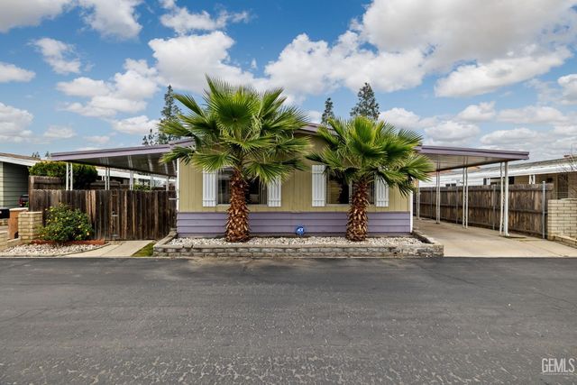 3535 Stine Road 124, Bakersfield, CA 93309