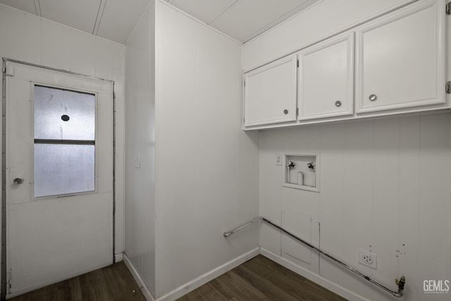 3535 Stine Road 124, Bakersfield, CA 93309